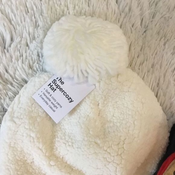 SONOMA winter set sherpa Pom beanie with 3 pairs gloves Womans OSFM che… - Picture 2 of 10